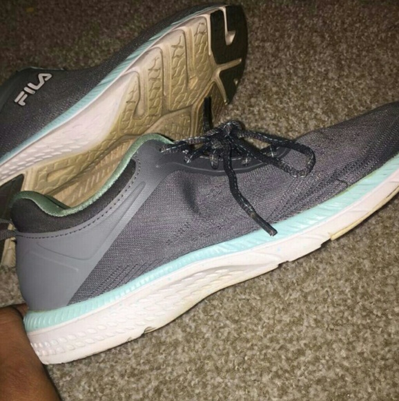 Fila sneakers - Picture 2 of 3